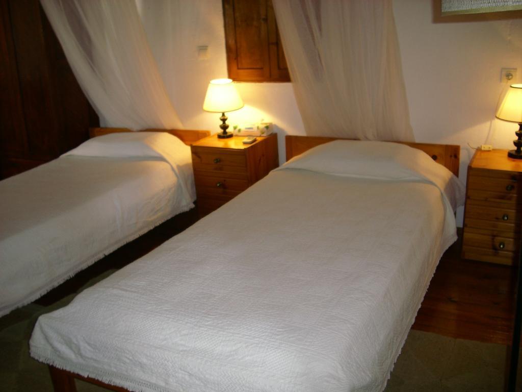 Patriko Country House Vóroi Rom bilde