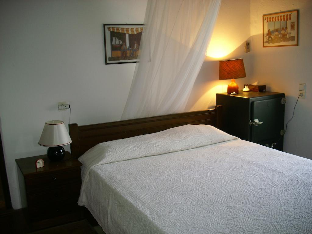 Patriko Country House Vóroi Rom bilde